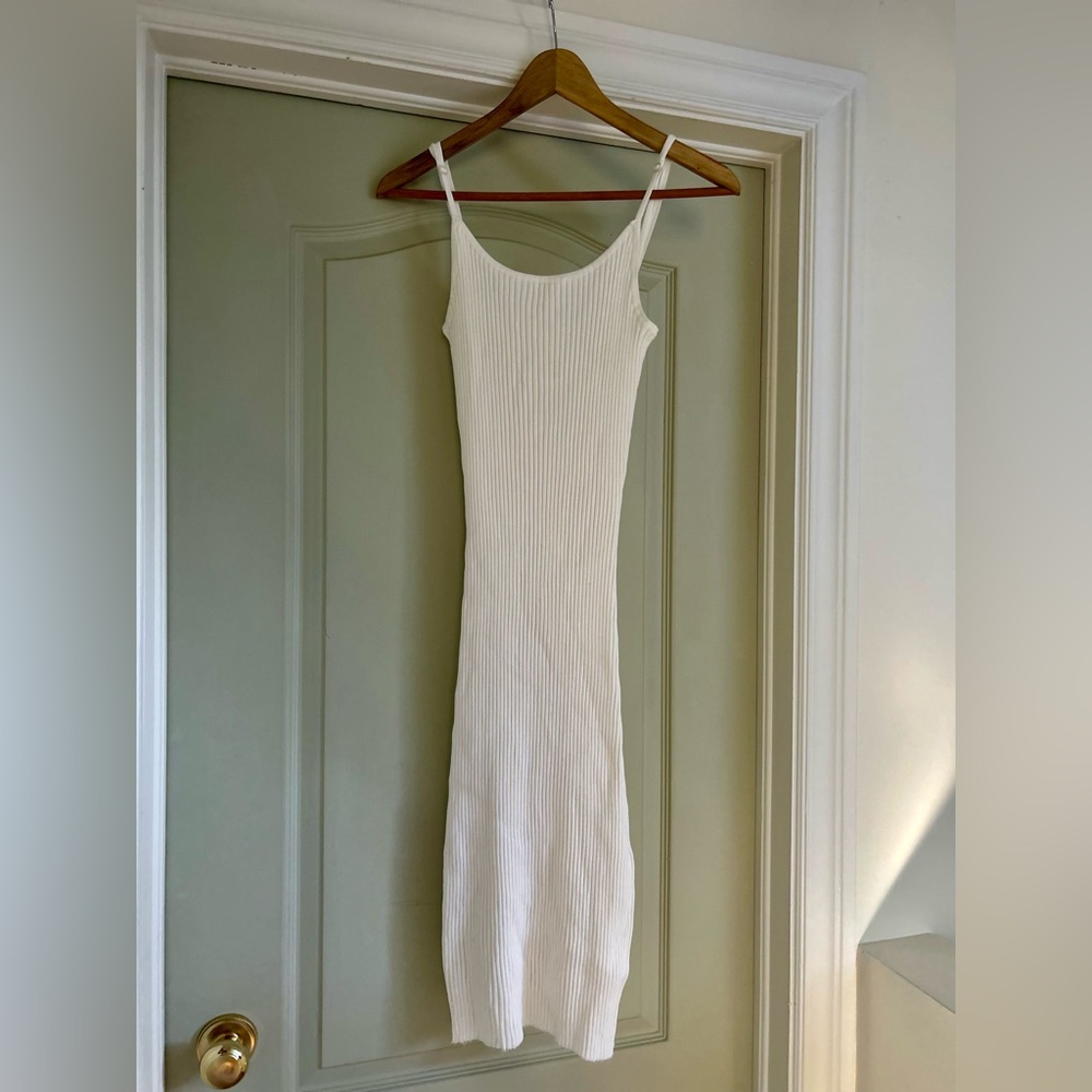H&M Ribbed Ivory bodycon dress